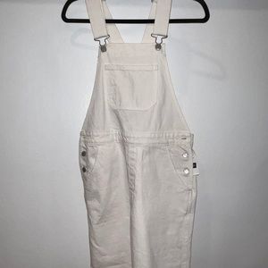 Gap Denim Overall Shorts - White Denim - NWT - Size XS